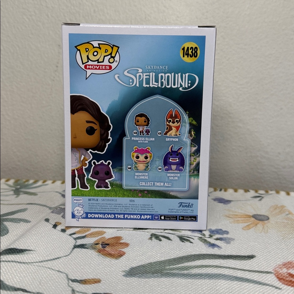 Funko Pop! Movies Princess Ellian with Purple Companion - Picture 3 of 4